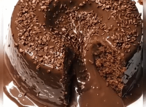 bolo de chocolate vulcão
