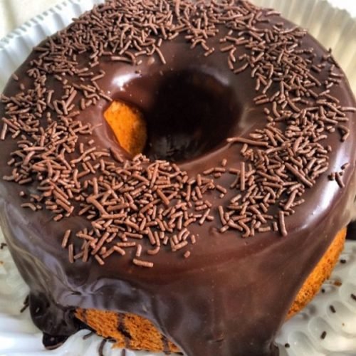 Bolo de Cenoura com Cobertura de Chocolate: Receita Tradicional e Irresistível